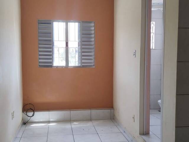 #1989 - Apartamento para Locação em Sorocaba - SP