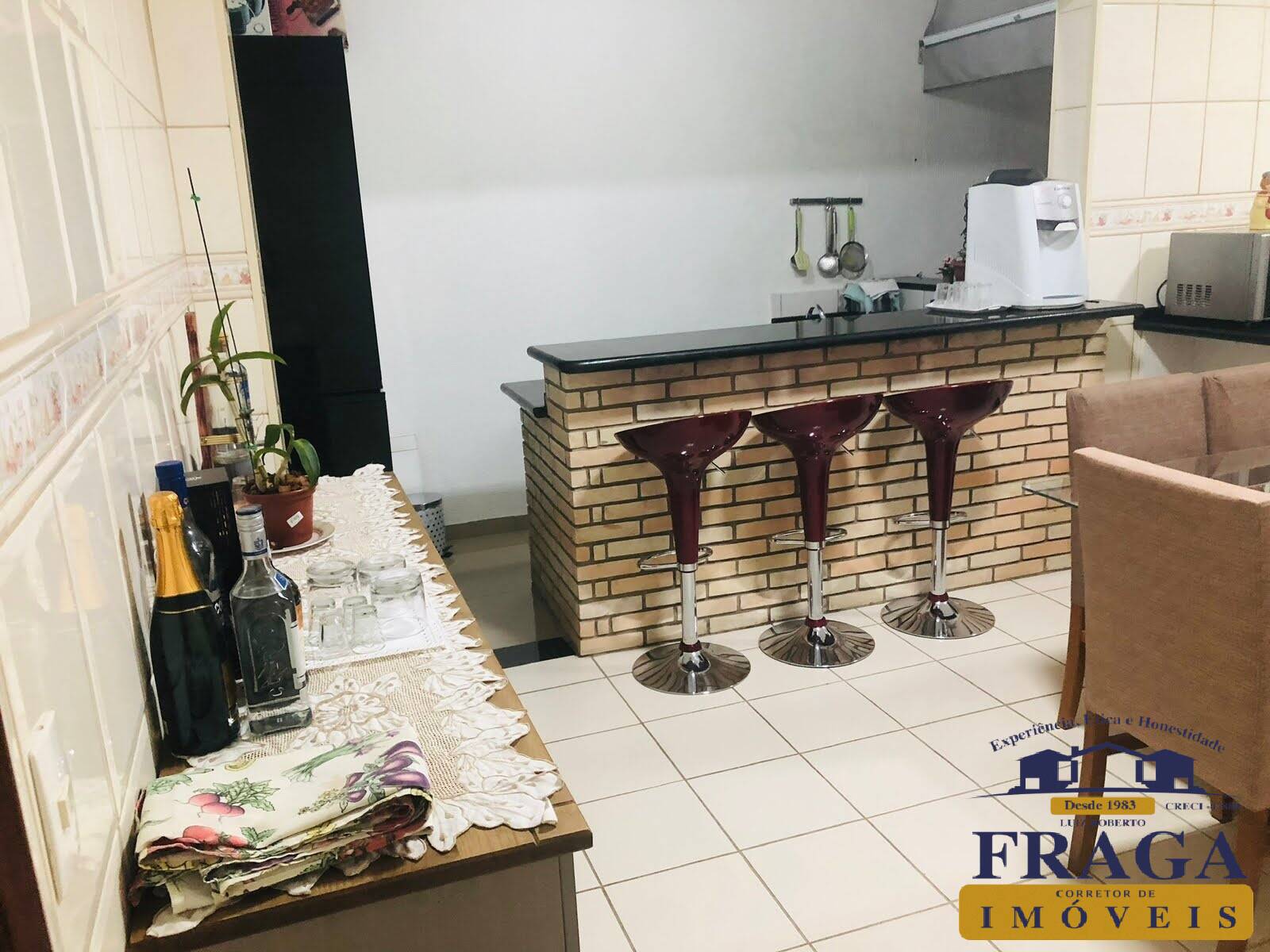 Casa, 3 quartos, 240 m² - Foto 7