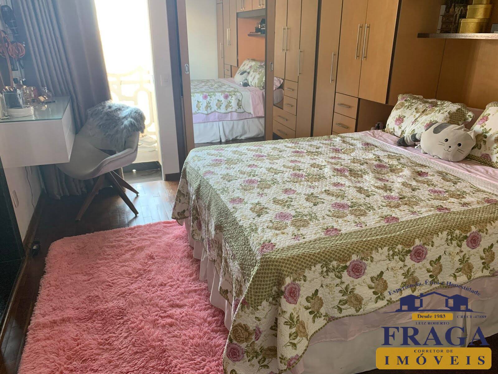 Casa, 3 quartos, 240 m² - Foto 11