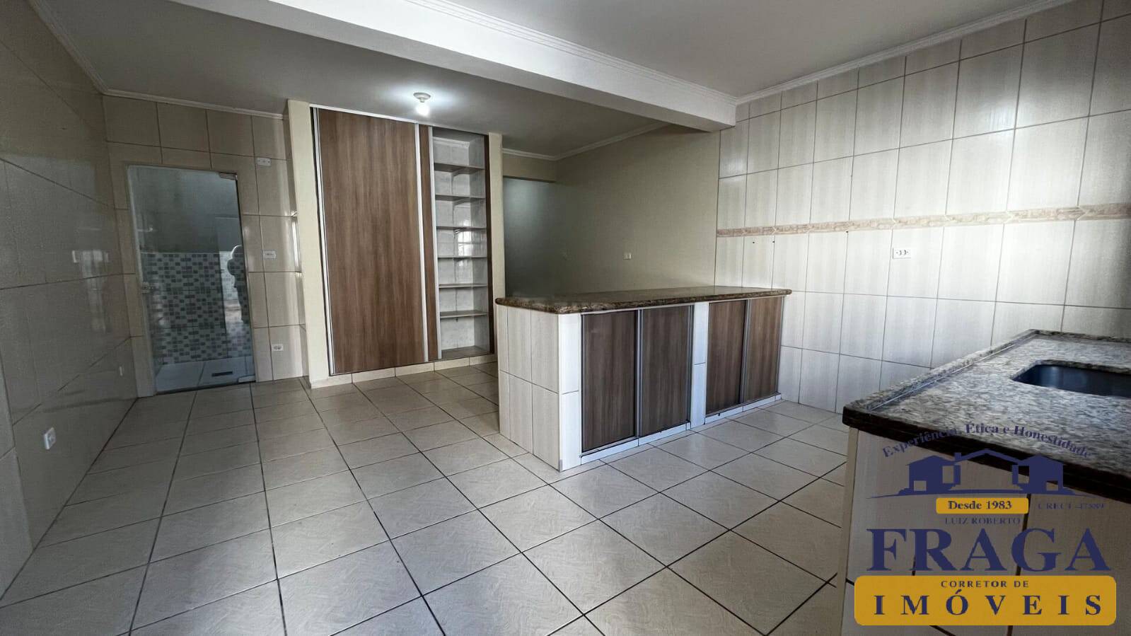 Casa à venda com 4 quartos, 194m² - Foto 4