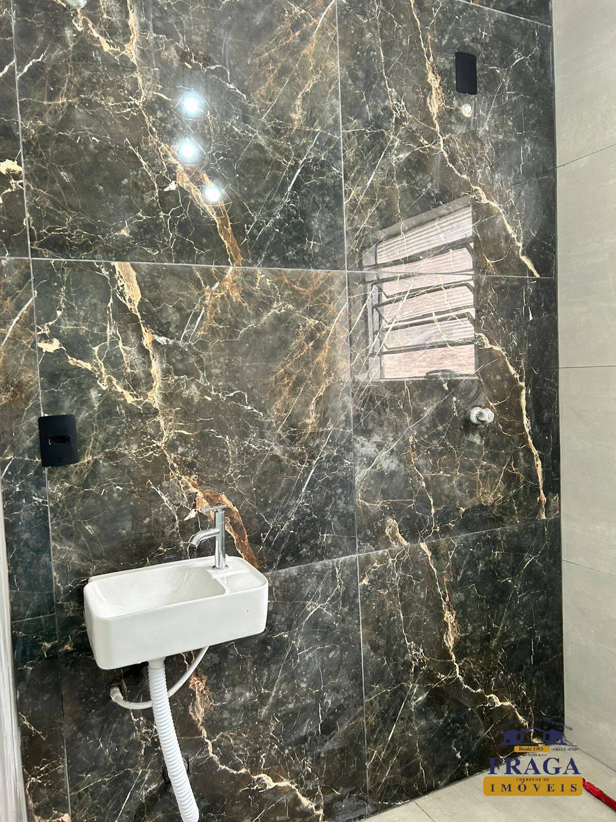 Prédio Inteiro para alugar, 120m² - Foto 7