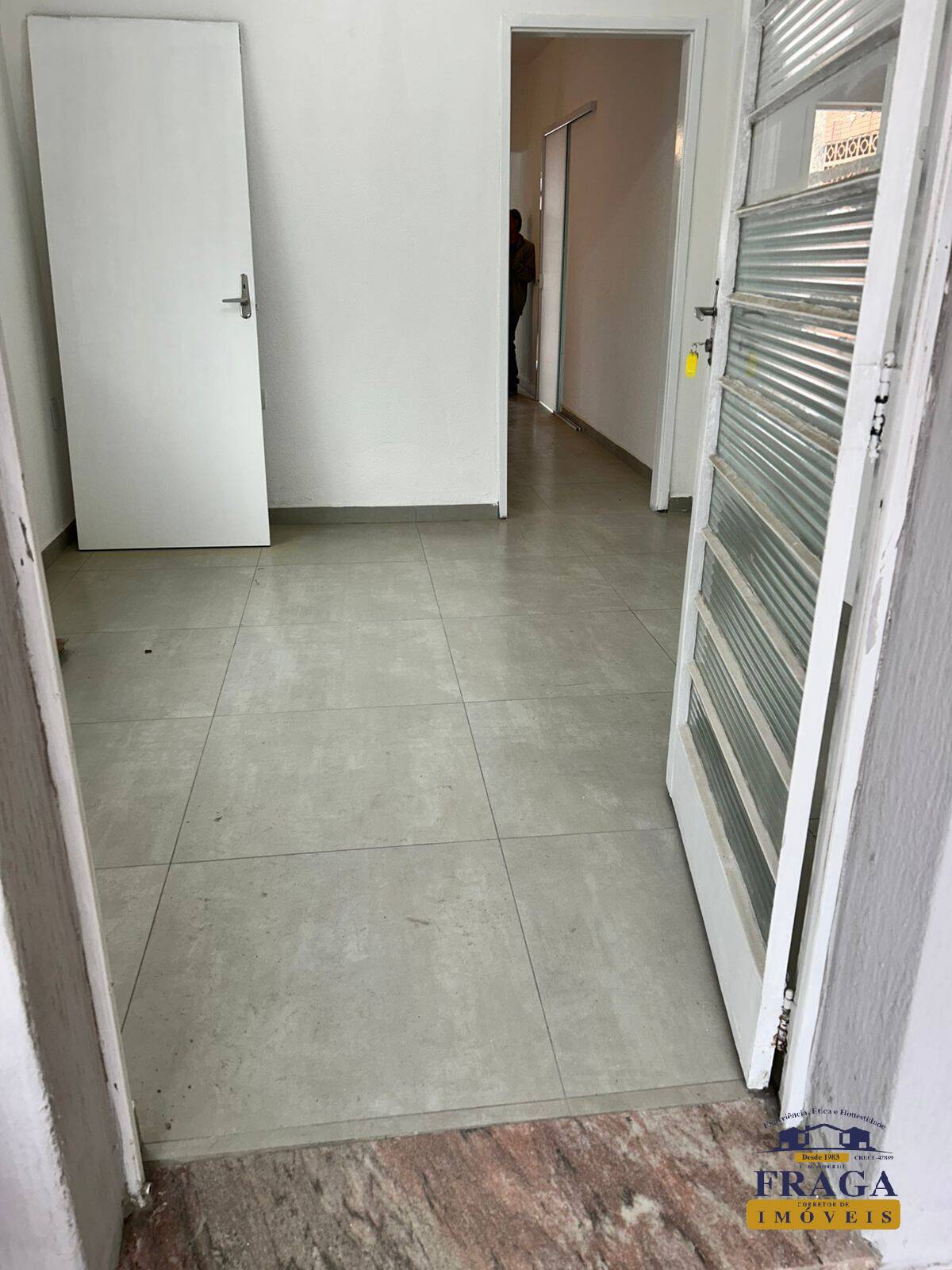 Prédio Inteiro para alugar, 120m² - Foto 3