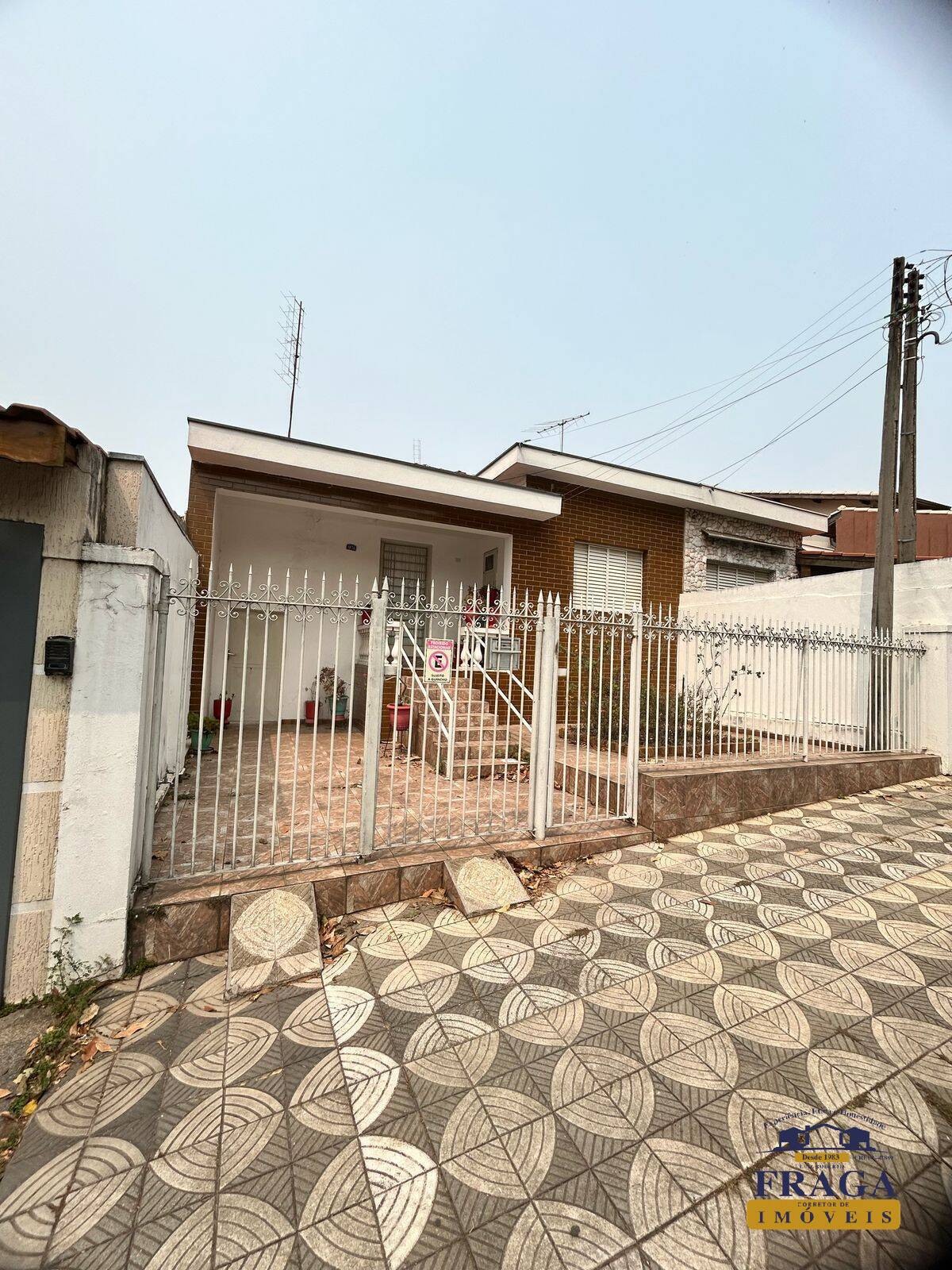Prédio Inteiro para alugar, 120m² - Foto 1