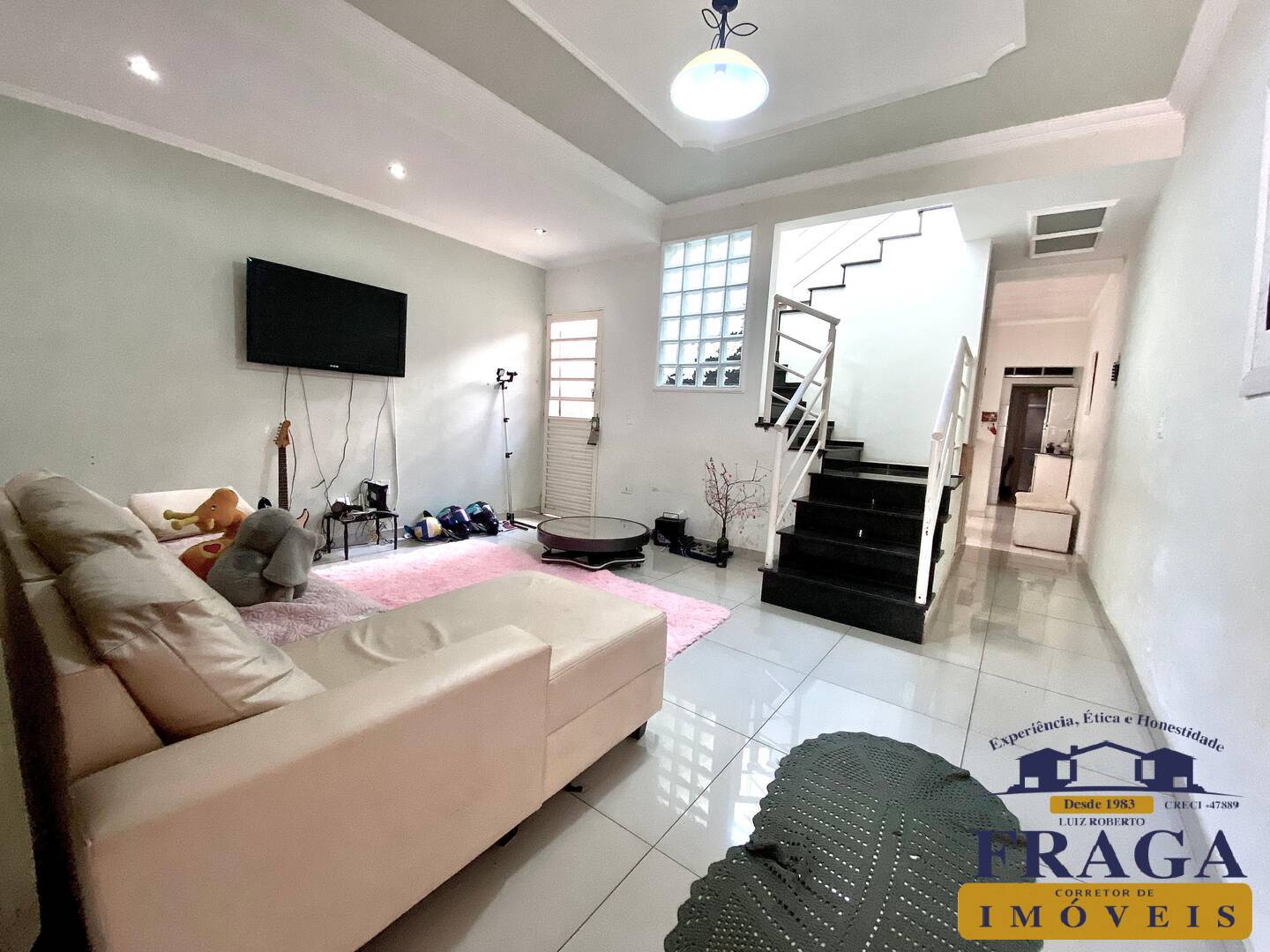 Casa, 2 quartos, 114 m² - Foto 1