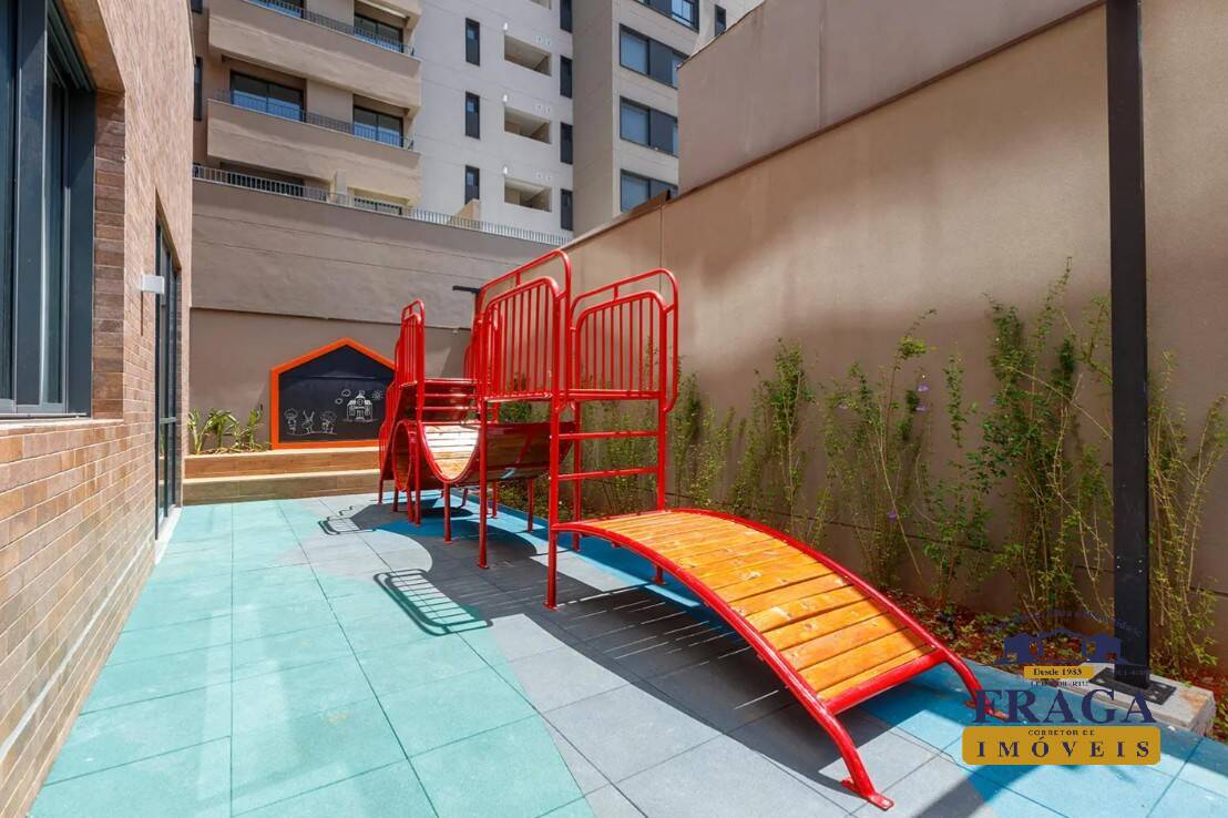Apartamento à venda com 4 quartos, 167m² - Foto 11